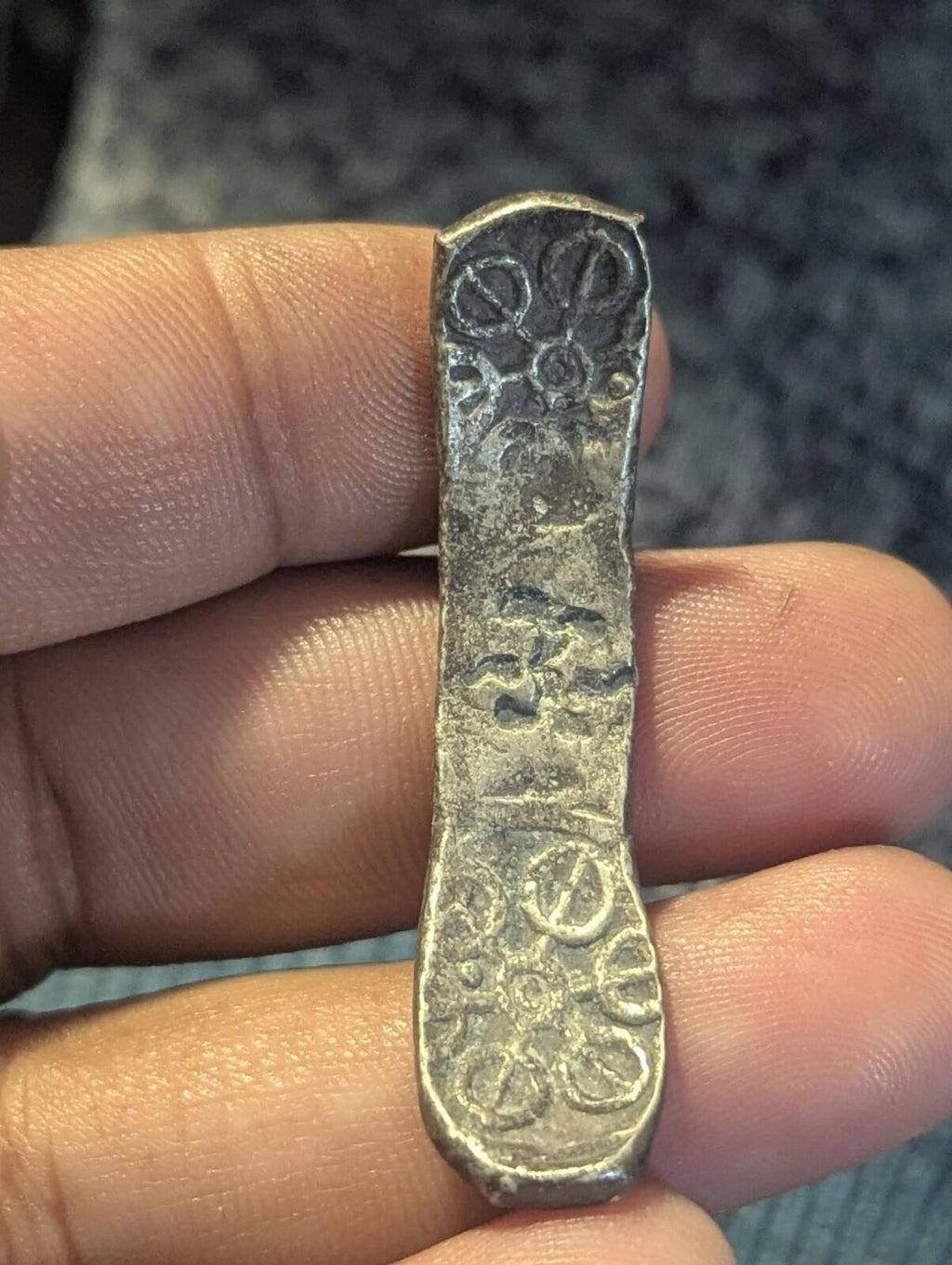 ⭐INDIA⭐. Ancient GANDHARA JANAPADA Authentic OLD 600 B.C Silver Coin Bent Bar