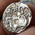 #N7#PD23#Indian Samanta Deva (850 AD) pièce en argent CHEVAL & TAUREAU. Belle qualité Rare