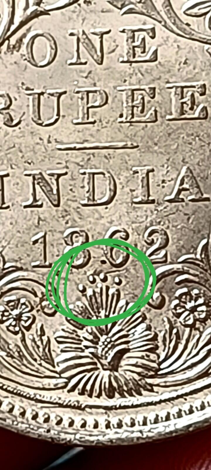 #Vo62#Victoria-British India Silver Rupee-1862-4 Dot Bombay briliant UNC Grade