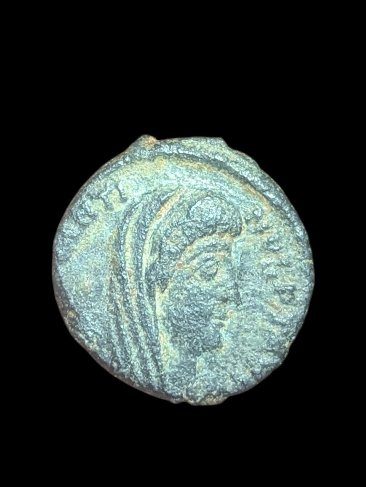 Ancient Roman coin. Divus Constantine I AD 337. Follis Æ 15 mm.
