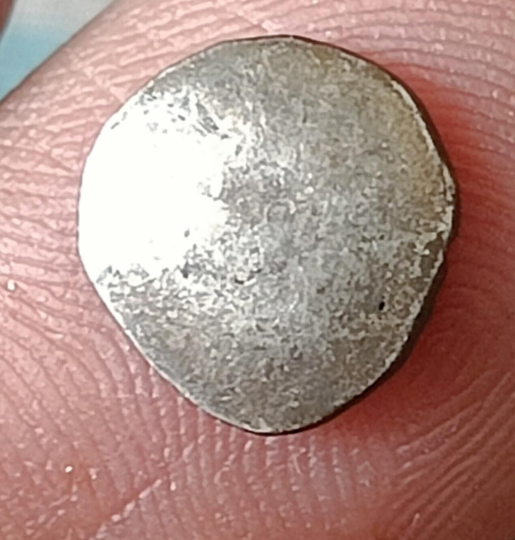 #H2#Ancient GANDHARA JANAPADA Authentic 600 B.C 1/16 Silver Punch mark coin.