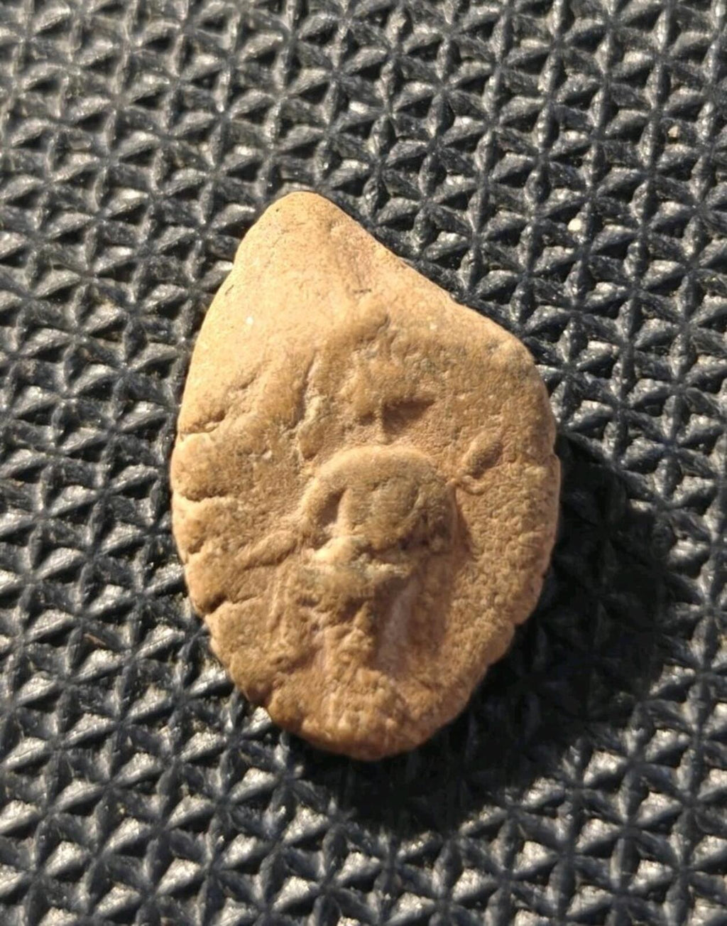 Random 1 Ancient Greek / Roman Circa 1st-3rd centuries AD. Terracotta Clay Bulla