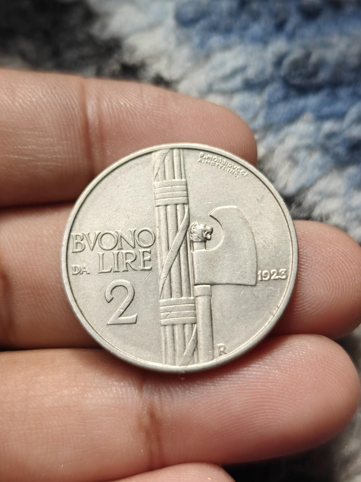 1923 Italie Une 1 Lire Femme assise à gauche Nickel Monnaie mondiale Monnaie rare