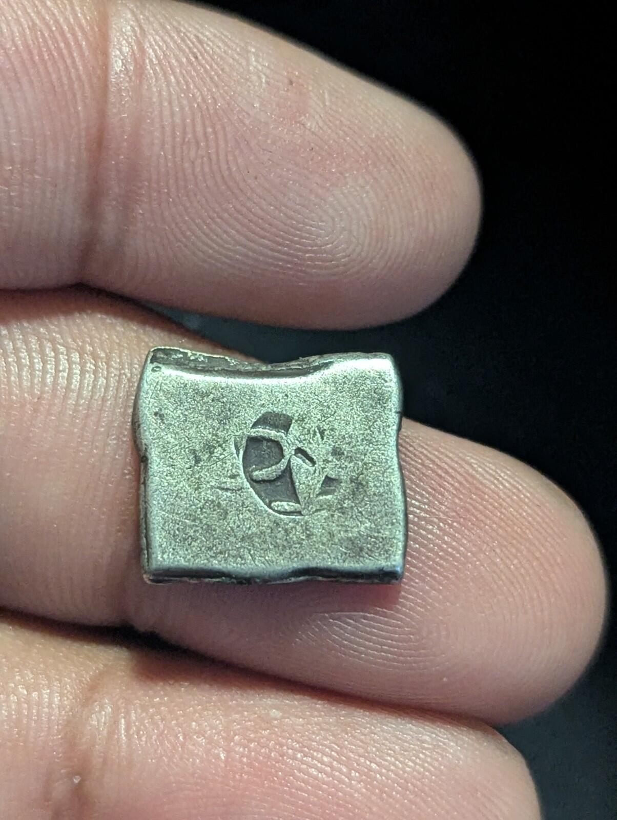 India ⭐ INDUS Valley Mayuriyan Punch ⭐ silver Coin 300 BC, 3 Monk, Elephant, OX
