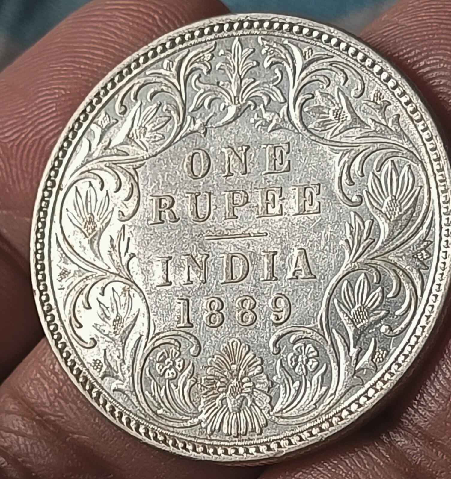 #B3#Victoria-British India colony-Silver Rupee-1889-Bombay Mint 11.6 gm