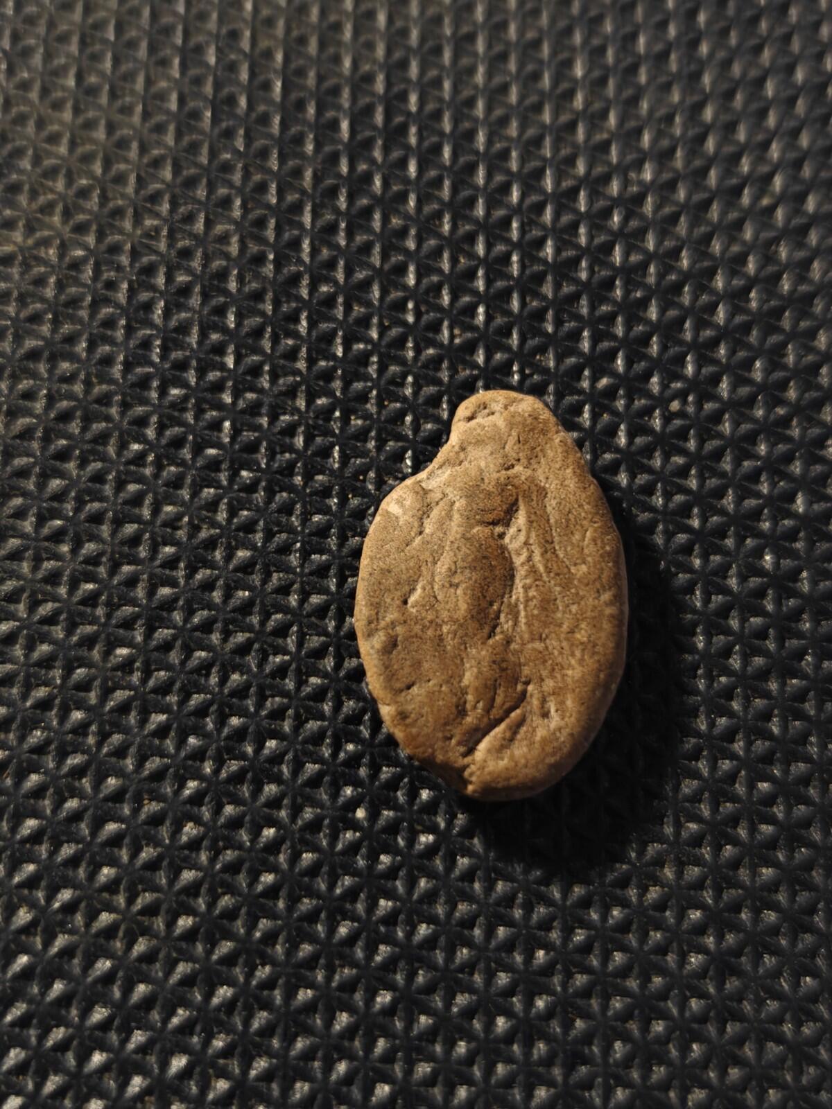 Random 1 Ancient Greek / Roman Circa 1st-3rd centuries AD. Terracotta Clay Bulla