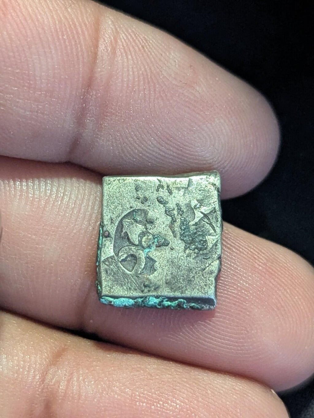 India ⭐ INDUS Valley Mayuriyan Punch ⭐ silver Coin 300 BC