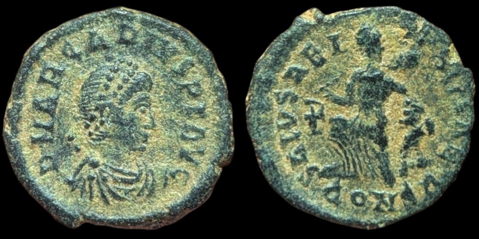 Ancient Roman coin Arcadius 388AD Victory wreath captive chi-rho