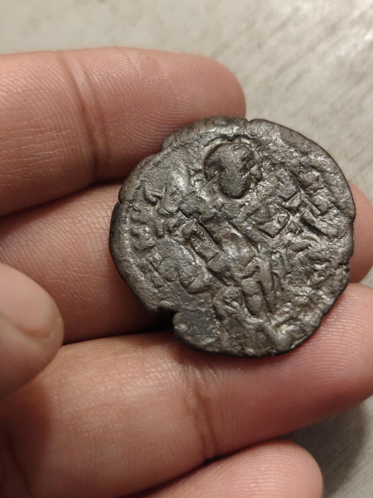 BYZANTINE. BRONZE  FOLLIS. CONSTANTINE X AND EUDOCIA, 1059-1067 AD. CHRIST%