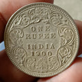 #QQ89-Victoria British India colonial Silver Rupee 1900 AD Bombay mint.Top grade