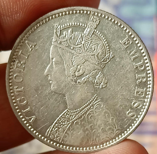 #A41# Victoria-British India colony-Silver Rupee-1900-Bombay Mint 11.6gm