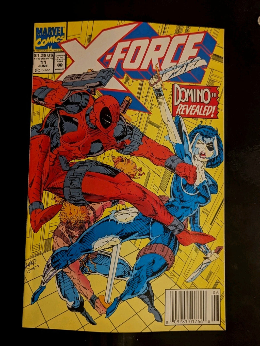 X-FORCE #11 Deadpool! Domino Revealed! Marvel Comic Book ~ NM- Near Mint