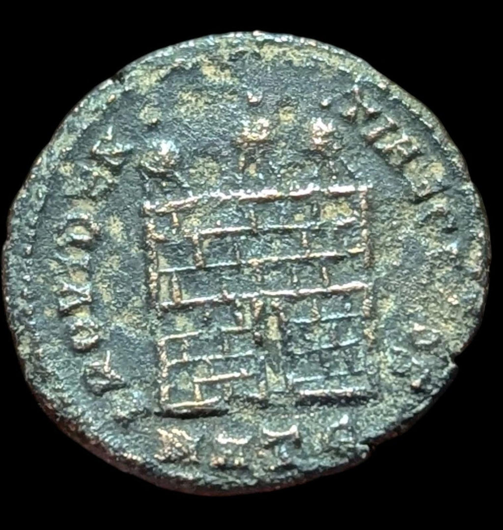 Constance II comme César 324-337 AE Follis Thessalonique, Bithynie, Monnaie Campgate