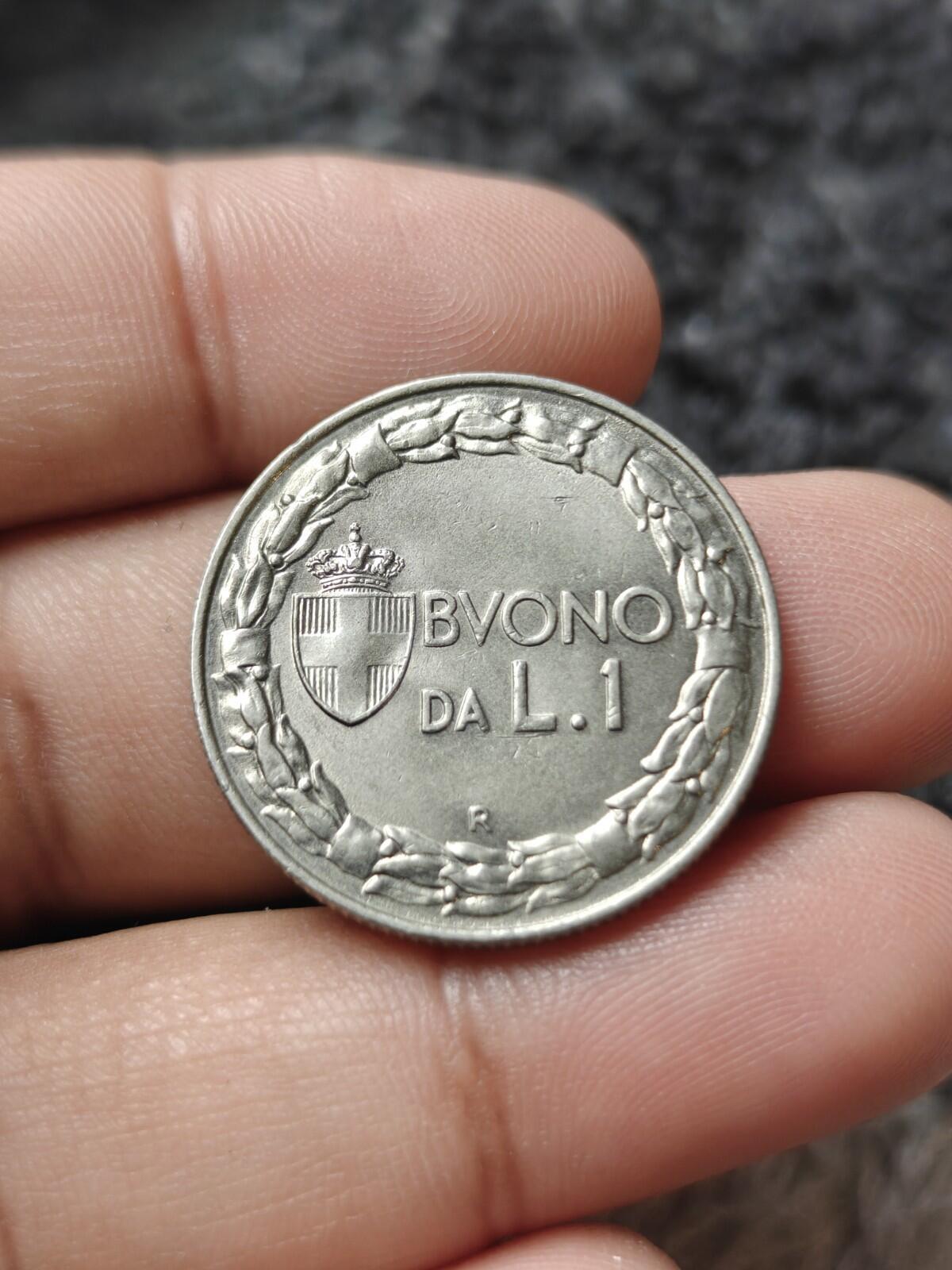1924 Italie Un 1 Lire Femme assise à gauche Nickel Monnaie du monde pièce rare