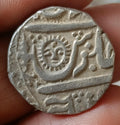 #QQ13#État princier indien INDORE Roupie en argent Symbole visage du soleil 1860 apr. J.-C.