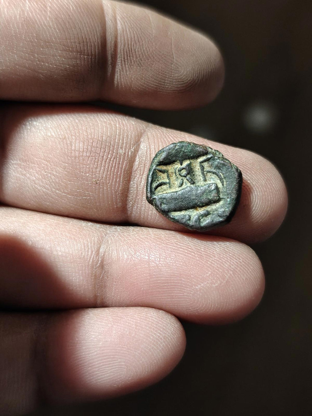 KUSHANO SASANIAN. AE UNIT. HORMIZD I KUSHANSHAH, 265-295 AD. FIRE ALTAR REVERSE#