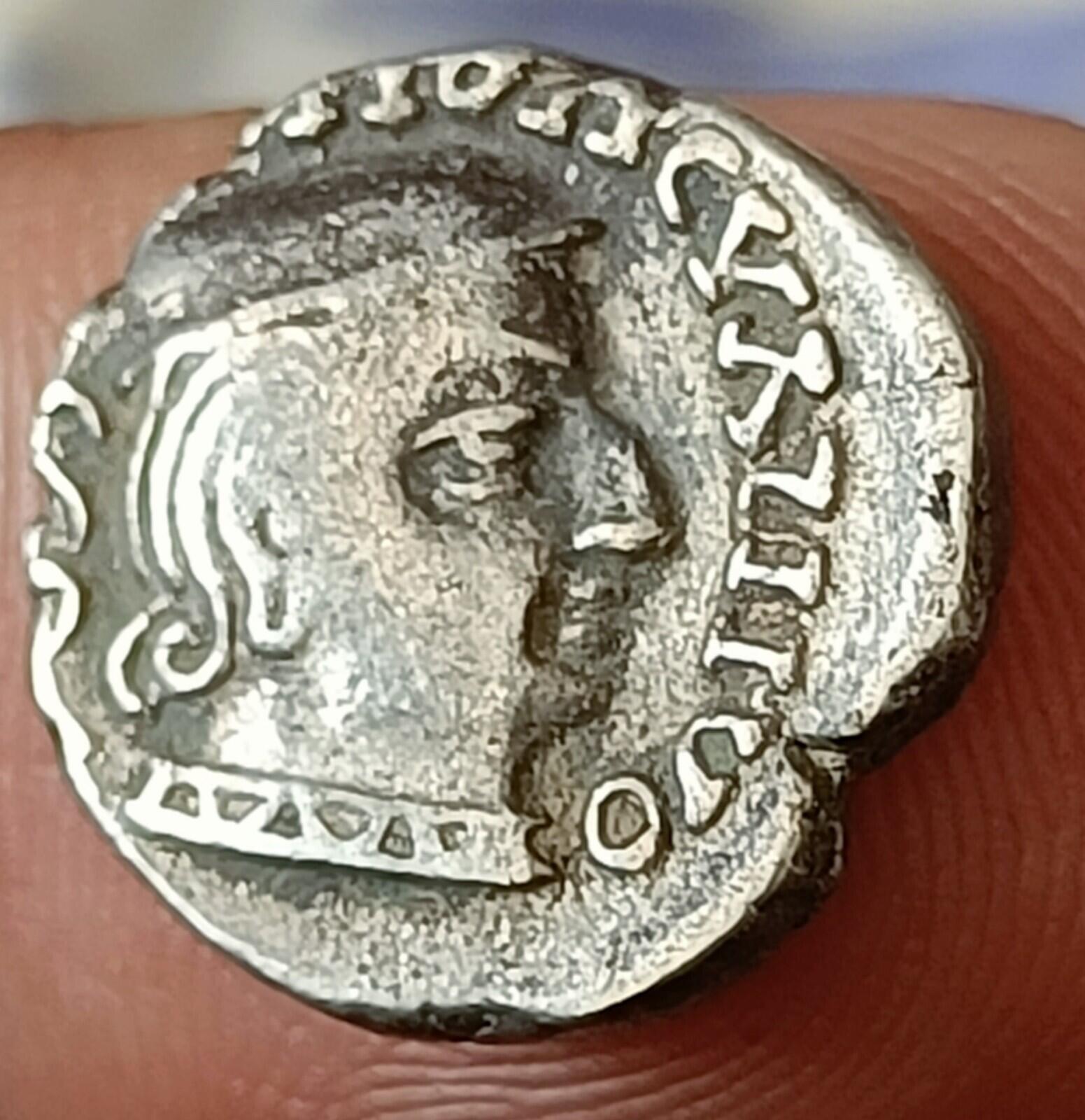 #AB75#India SILVER coin of VISHAV sena Western Kshatrapas.Indo-Scythian rulers