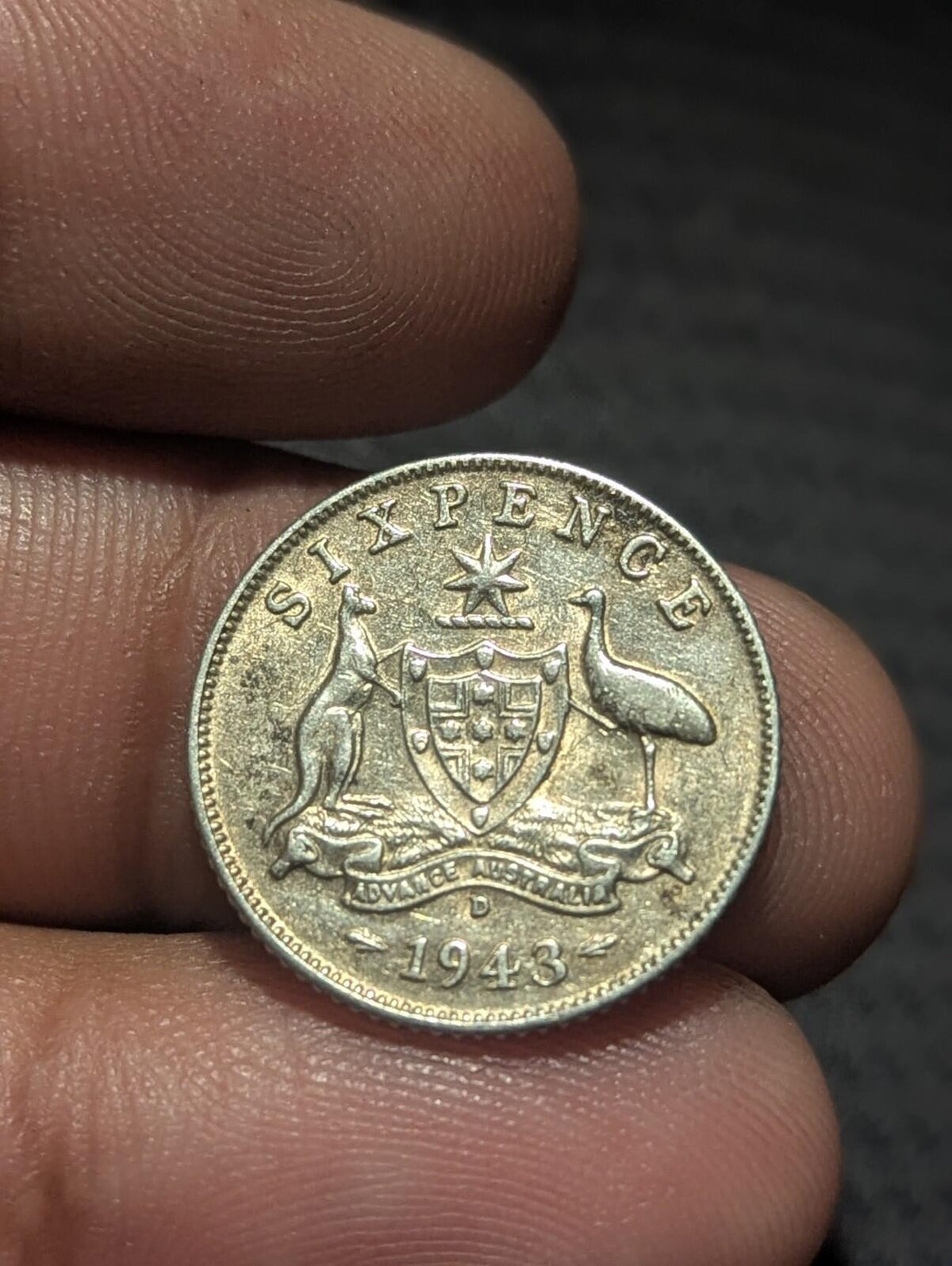 Australia 1943 D 6 Pence Kangaroo animal Uncirculated