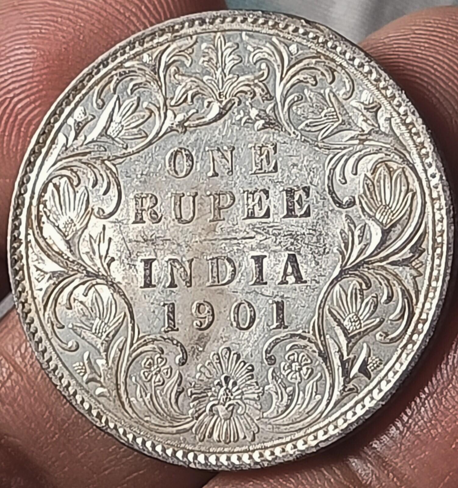 #M23#Victoria-British India colony-Silver Rupee-1901-Bombay Mint 11.6 gm