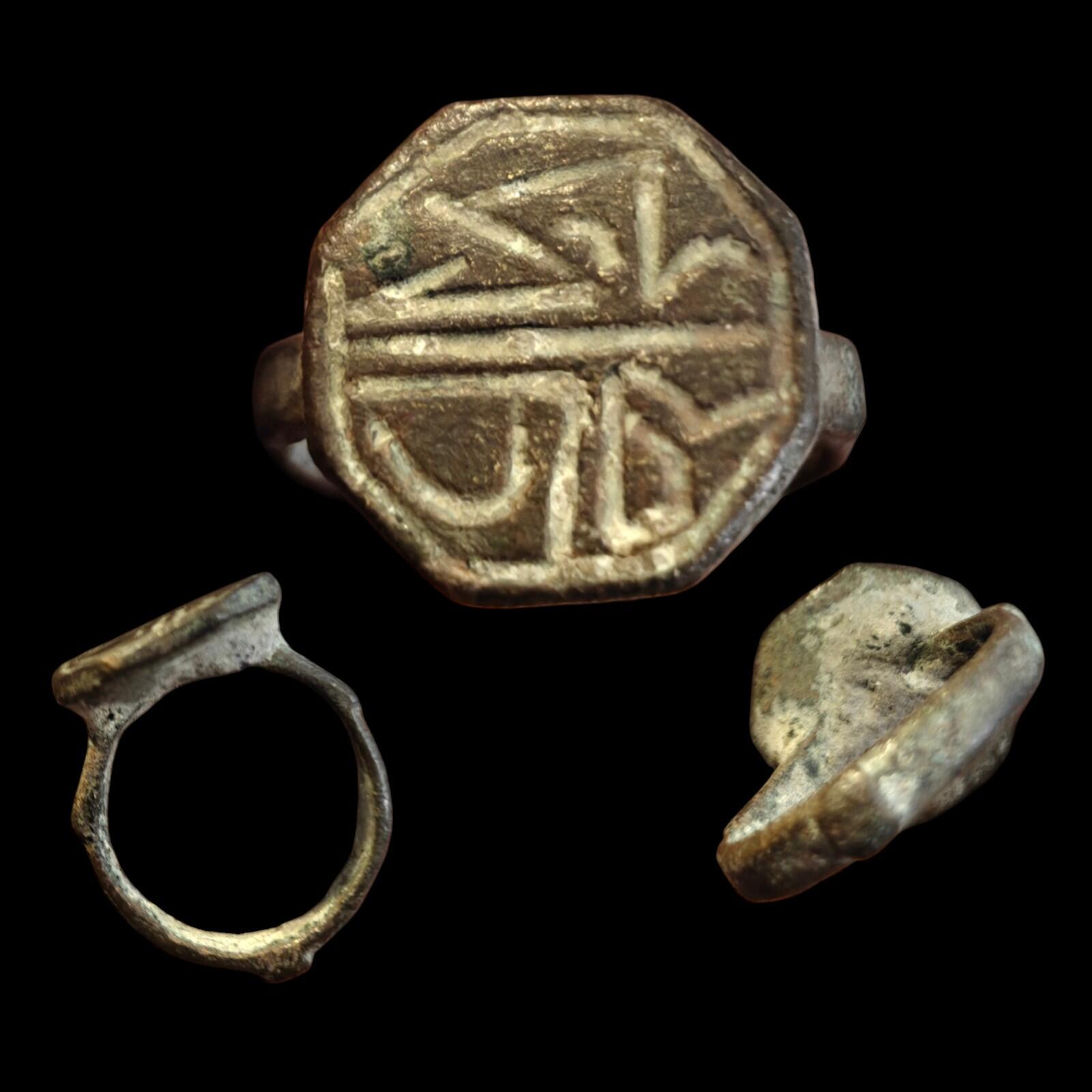 Ancient Egyptian Judaea Islamic Ring GENUINE Ornamented Collectible Dark Patina