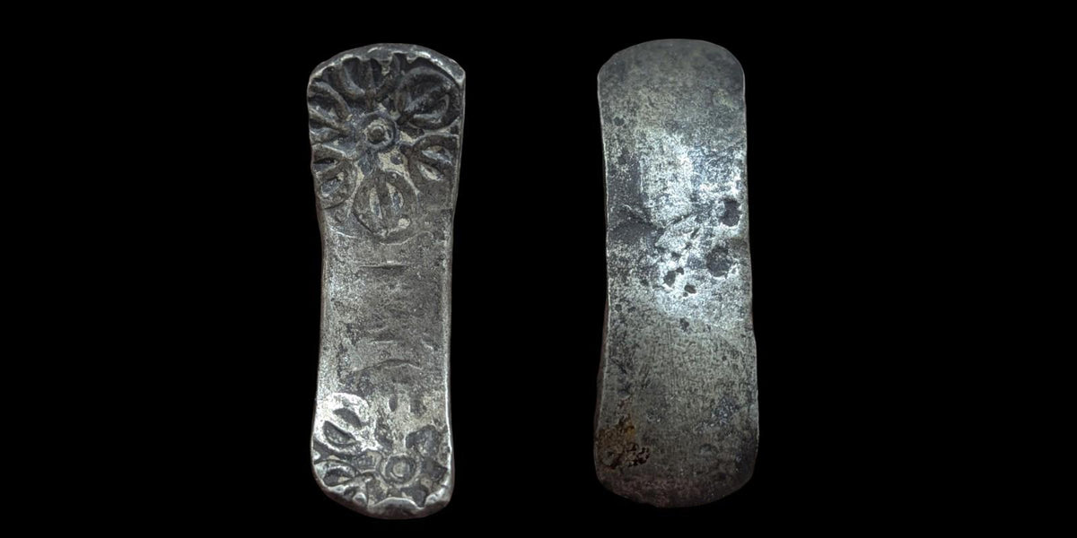 ⭐INDIA⭐. Ancient GANDHARA JANAPADA Authentic OLD 600 B.C Silver Coin Bent Bar.*
