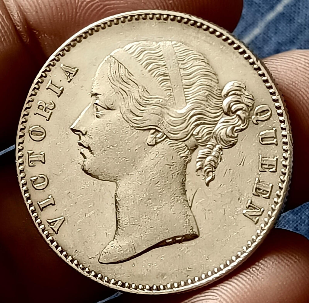#VO9#EAST INDIA COMPANY 1840 VICTORIA SILVER RUPEE W.W. 28 berry  INDIAN HEAD