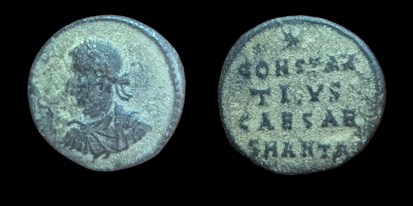 ROMAN EMPIRE. Constantius II. AD 337-361. Æ Follis, Anepigraphic, Rare