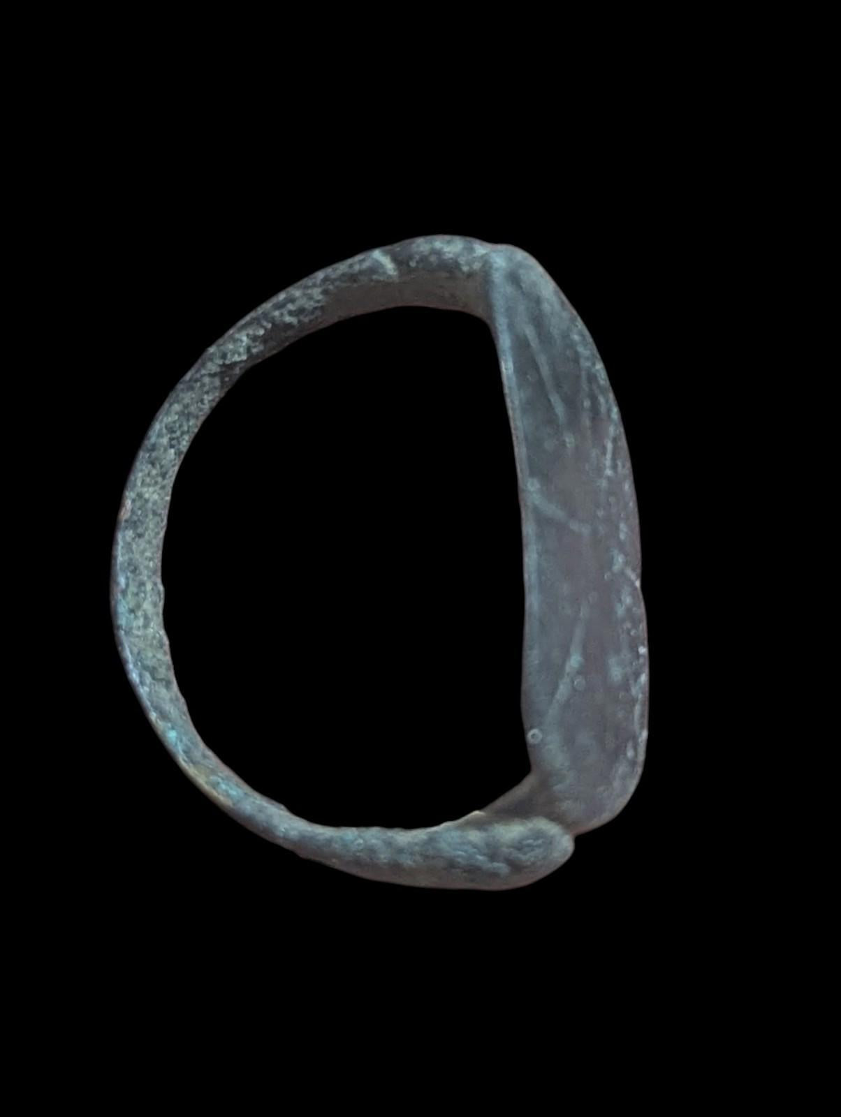 Ancient Greek / Roman / Byzantine Silver ring Warrior Circa 100 BC To 1 AD