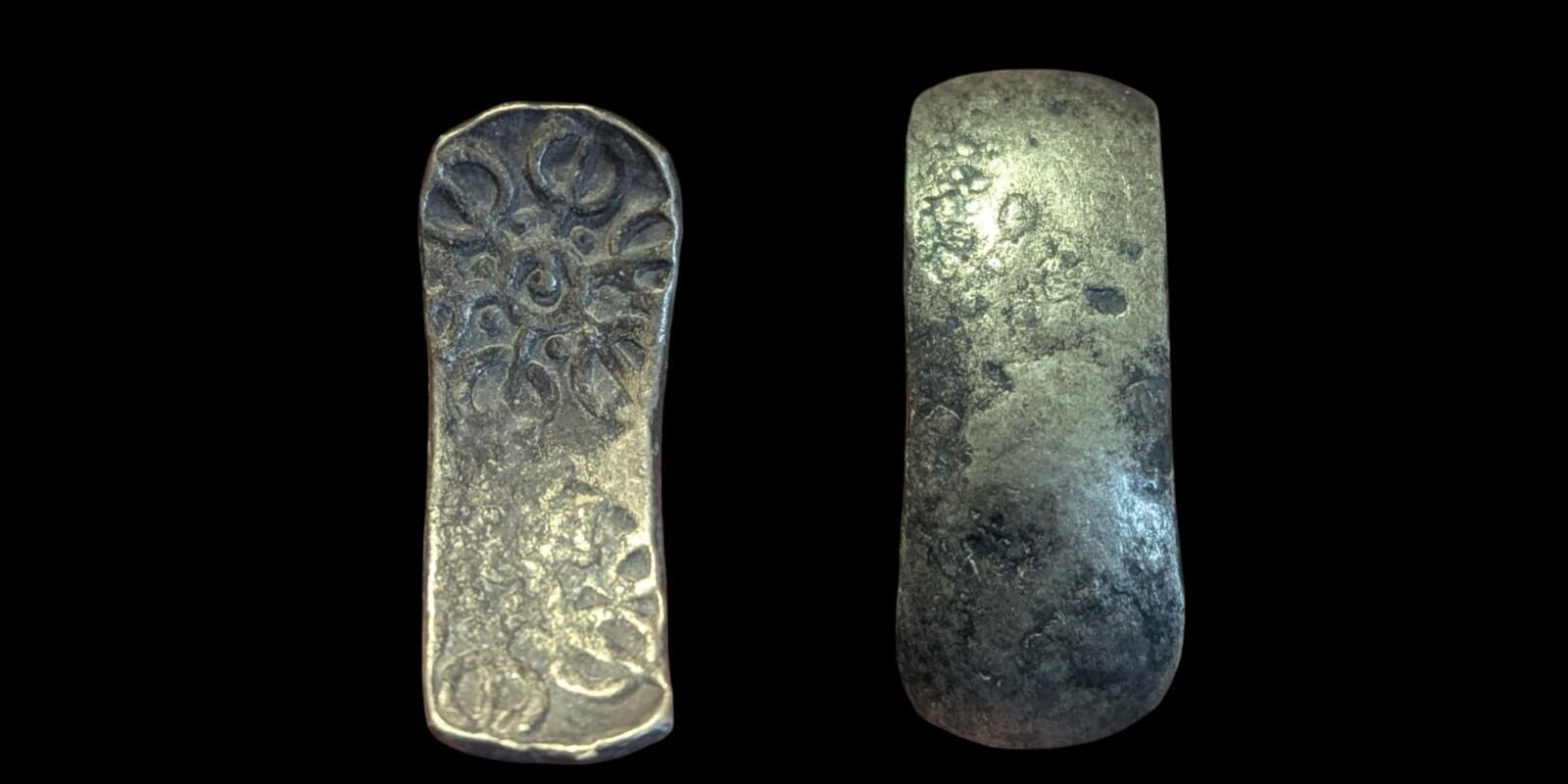 ⭐INDIA⭐. Ancient GANDHARA JANAPADA Authentic OLD 600 B.C Silver Coin Bent Bar