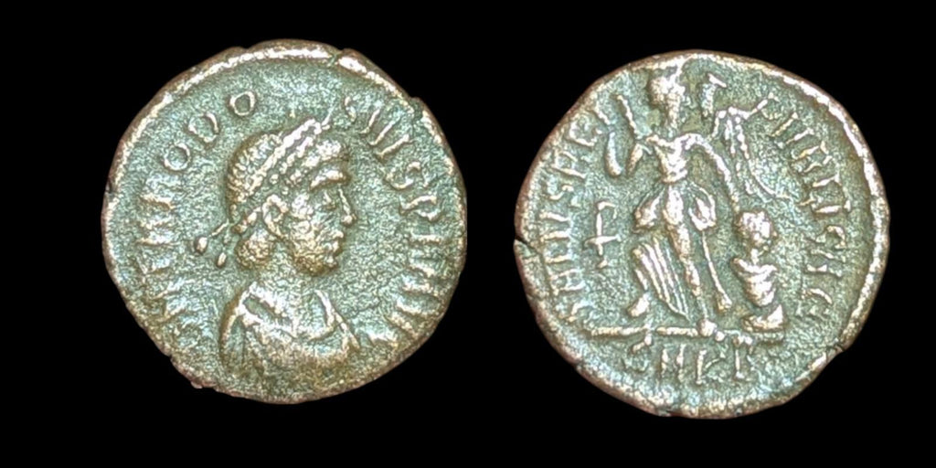 Ancient Roman Coin Theodosius 384AD Victory Wreath Captive Chi-rho