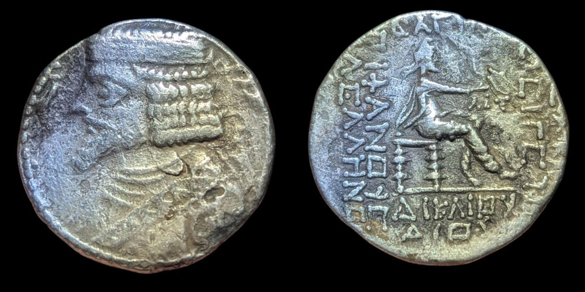 ROYAUME PARTHES, PHRAATE IV, ENVIRON 38-2 AV. J.-C. Tétradrachme en argent, atelier de Séleucie