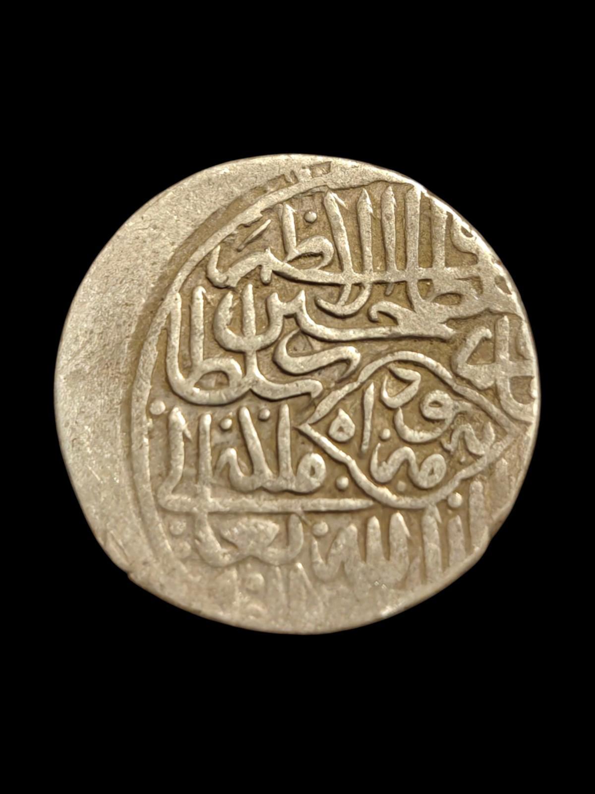 ISLAMIC, TIMURID. SILVER TANKA. SULTAN HUSAYN, 1469-1506 AD. HERAT MINT.