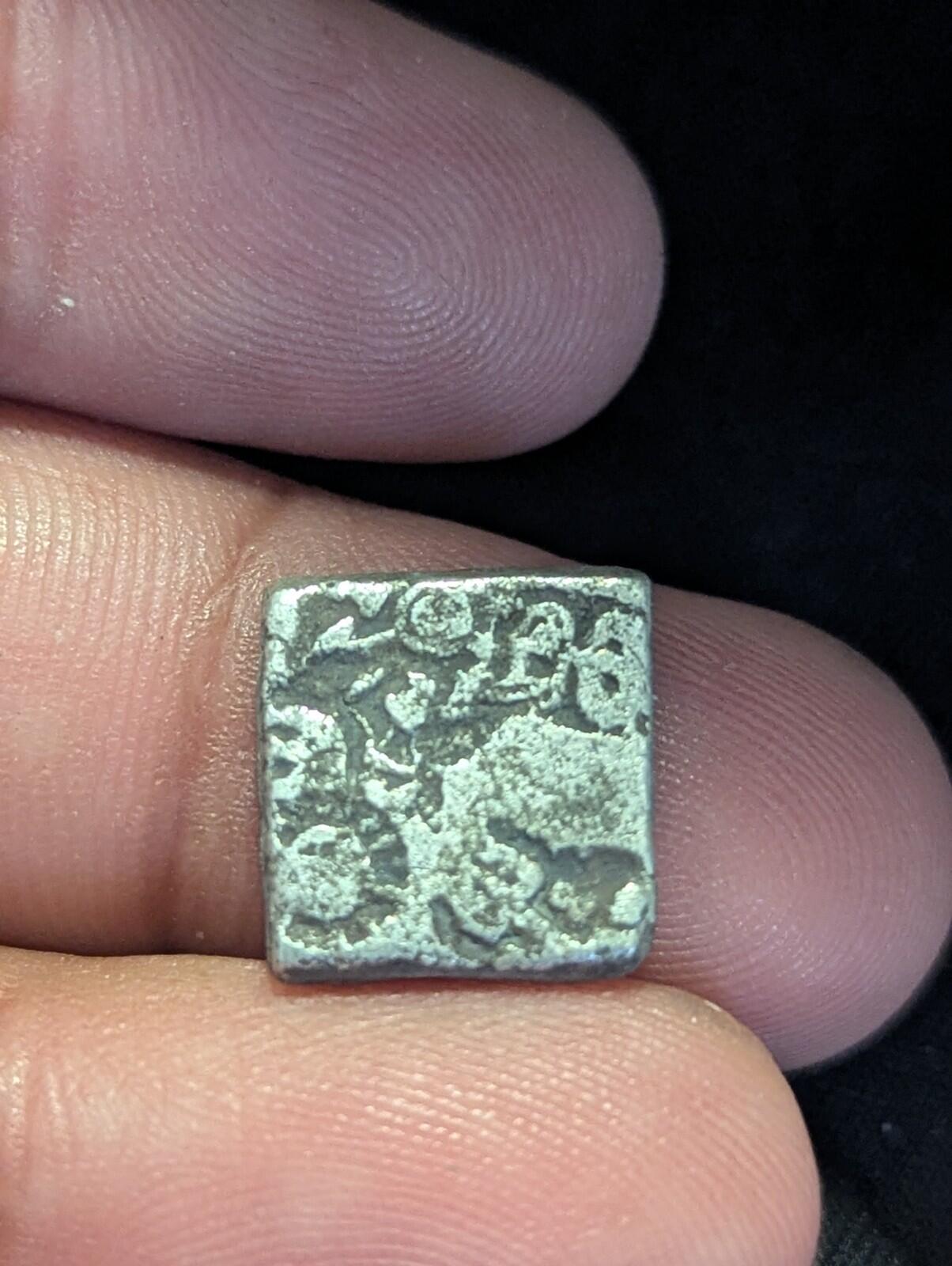 India ⭐ INDUS Valley Mayuriyan Punch ⭐ silver Coin 300 BC