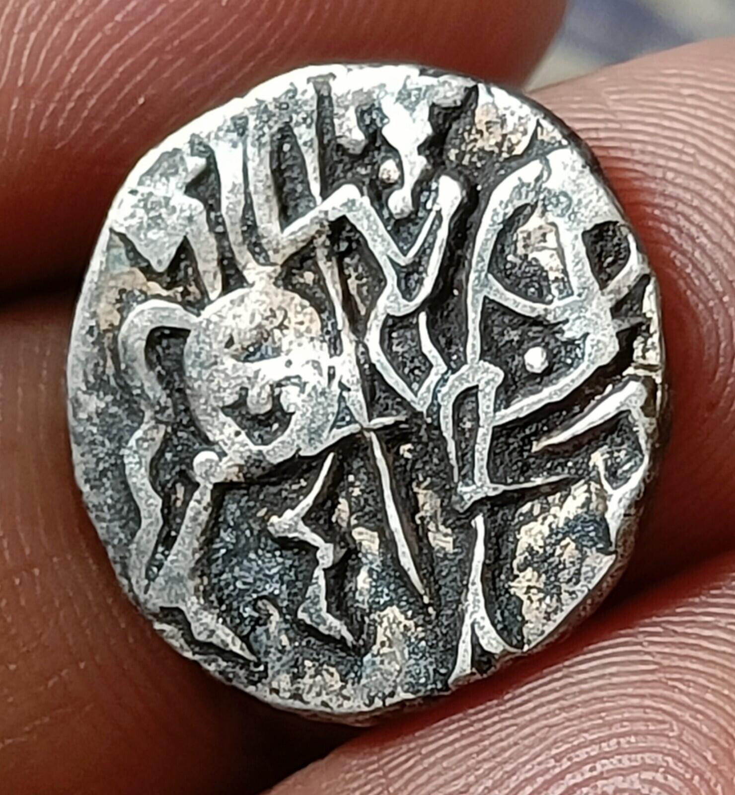 #PD15#Indian Indus valley Area Samanta Deva (850 AD) silver HORSE & BULL coin.
