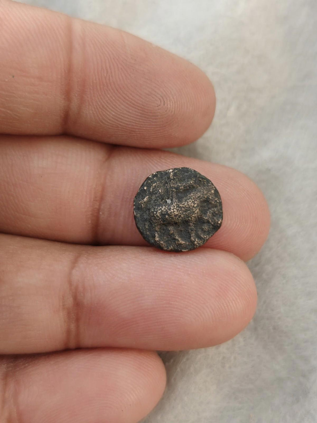 Royaume Indo-Scythe, Azès II 35 av. J.-C. - 5 ap. J.-C. Drachme en billon 2,1g/ 14,4mm.