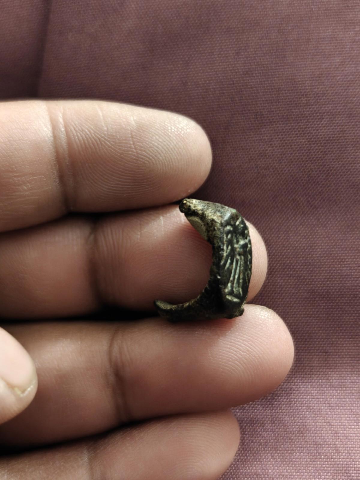 Ancient Greek / Roman / Byzantine ring Victory Circa 100 BC To 1 AD
