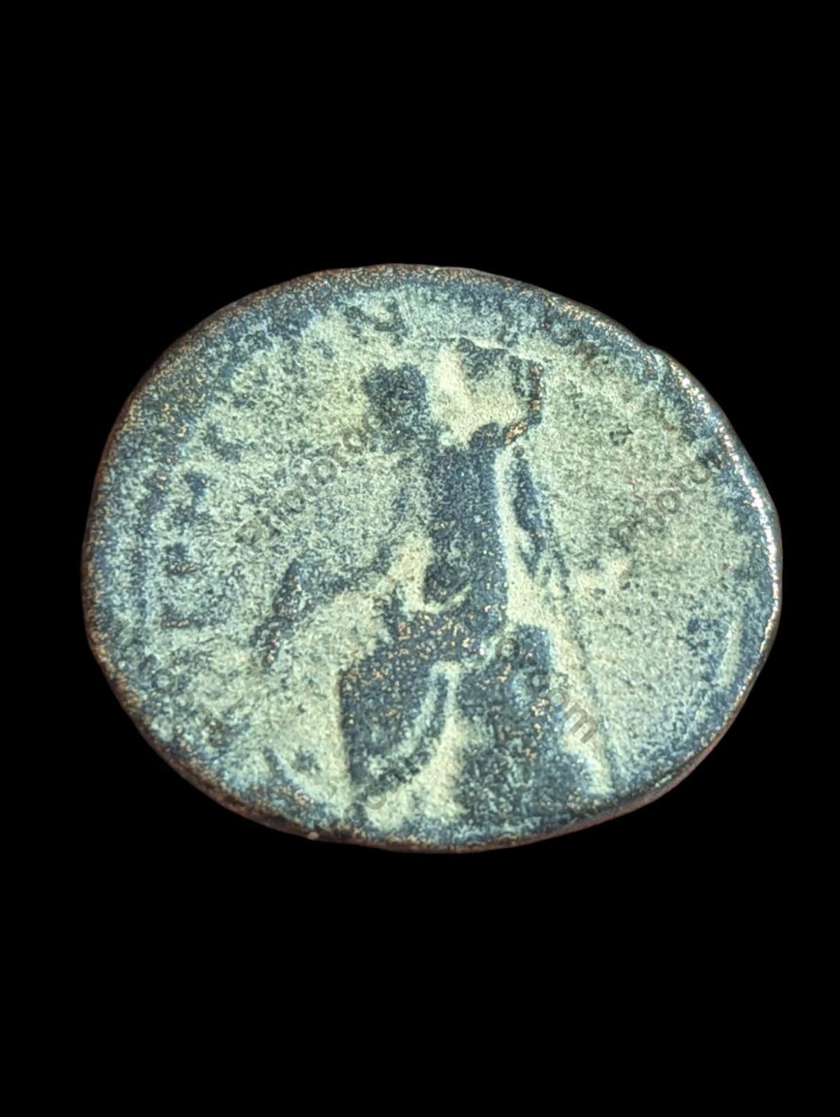 Ancienne pièce romaine Marc Aurèle AE23 de Cyrrhus Rare 161-180 ap. J.-C.