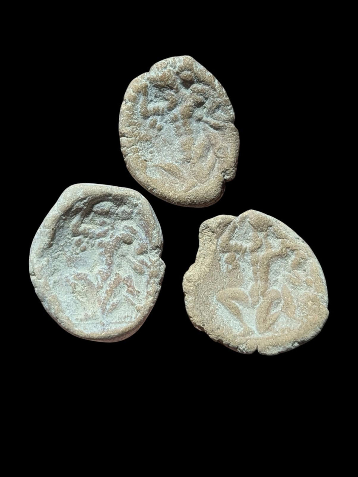 Random 1 Ancient Greek / Roman Circa 1st-3rd centuries AD. Terracotta token"*
