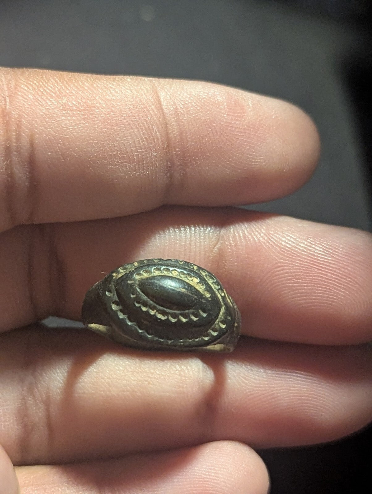 Ancient Bronze Ring GENUINE Crusader DOM Ornamented Collectible Dark Patina