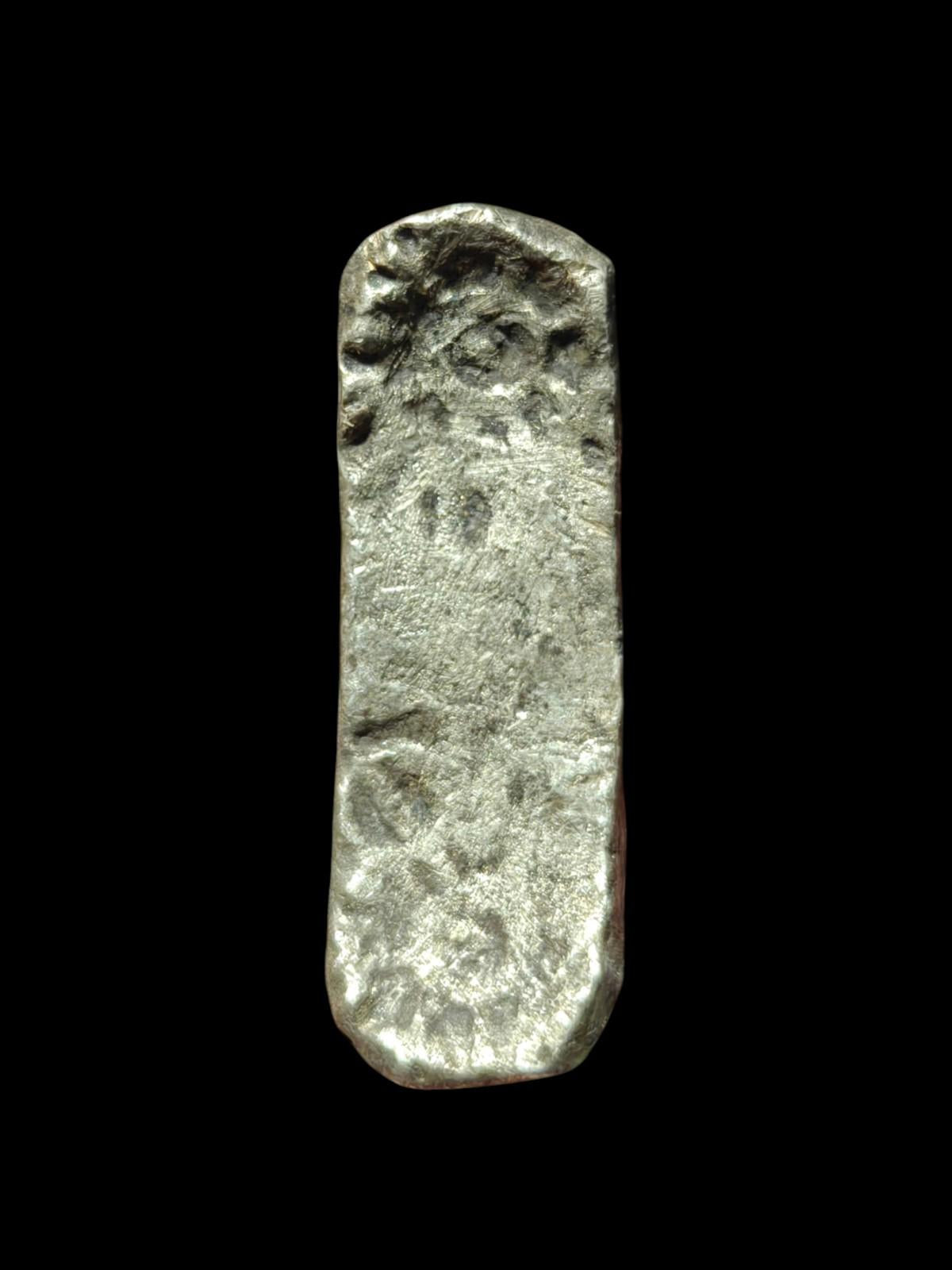 ⭐INDIA⭐. Ancient GANDHARA JANAPADA Authentic OLD 600 B.C Debased Coin Bent Bar.x