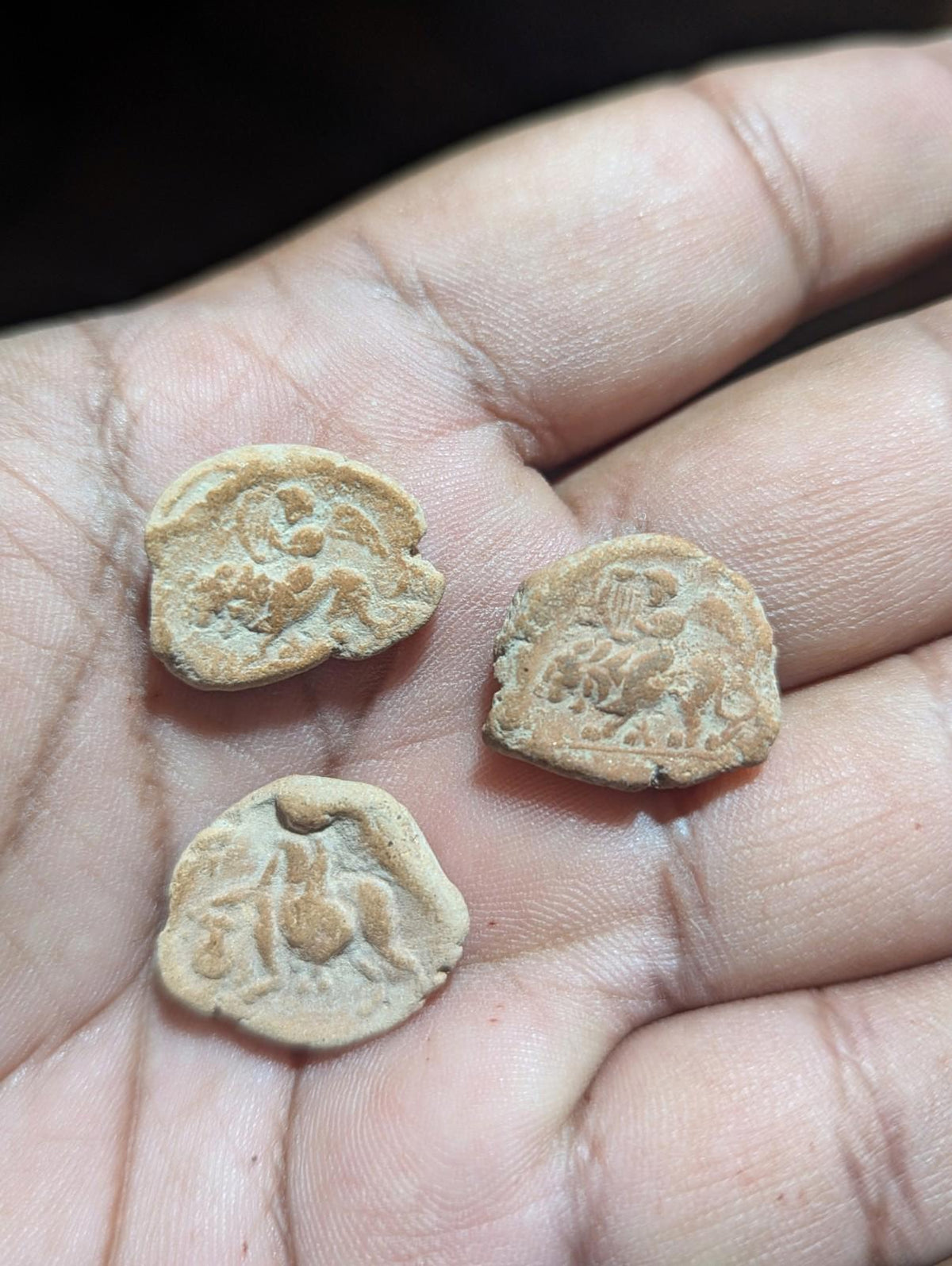 Random 1 Ancient Greek / Roman Circa 1st-3rd centuries AD. Terracotta token"*