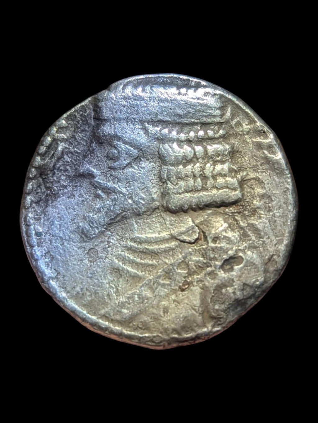ROYAUME PARTHES, PHRAATE IV, ENVIRON 38-2 AV. J.-C. Tétradrachme en argent, atelier de Séleucie