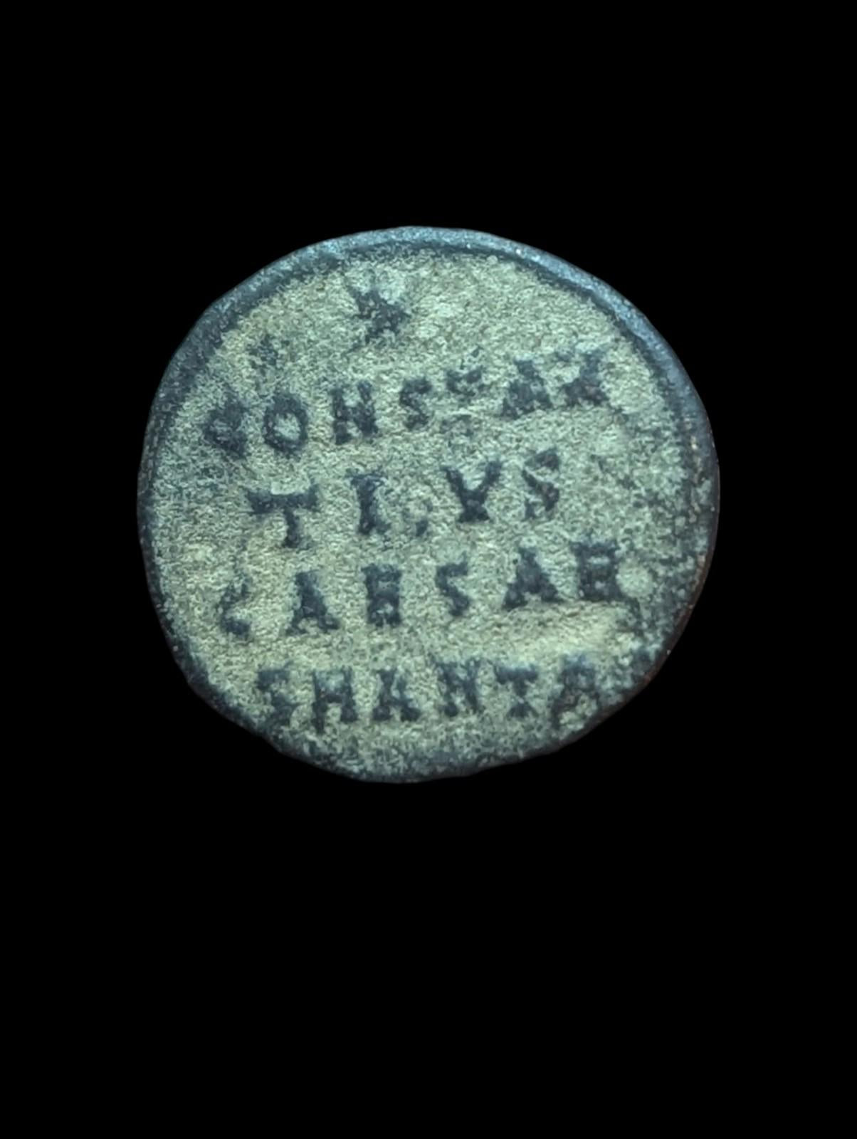 ROMAN EMPIRE. Constantius II. AD 337-361. Æ Follis, Anepigraphic, Rare